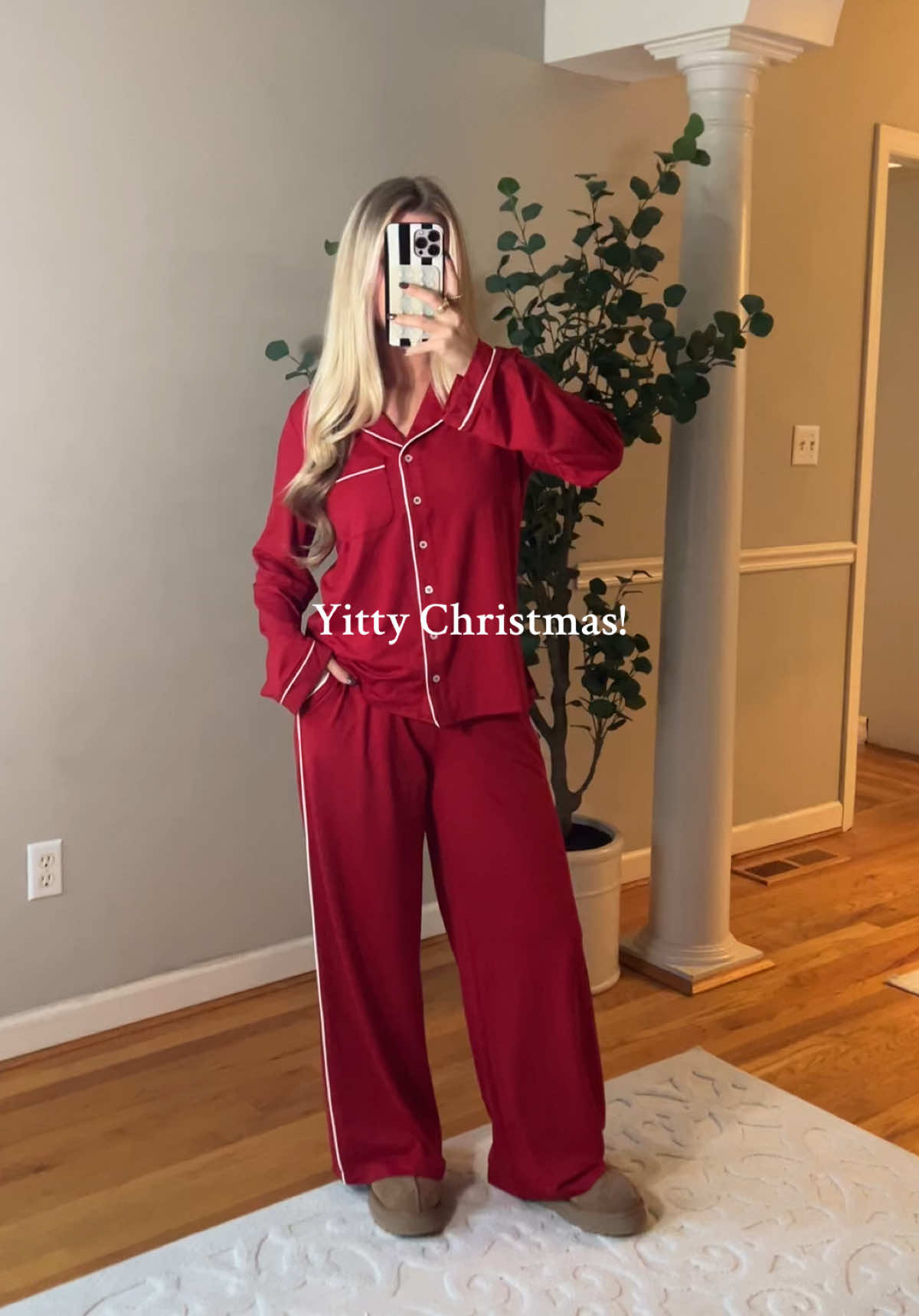 @YITTY Christmas ! 🎄❤️#yittyambassador #yitty #fabletics #christmaspajamas 