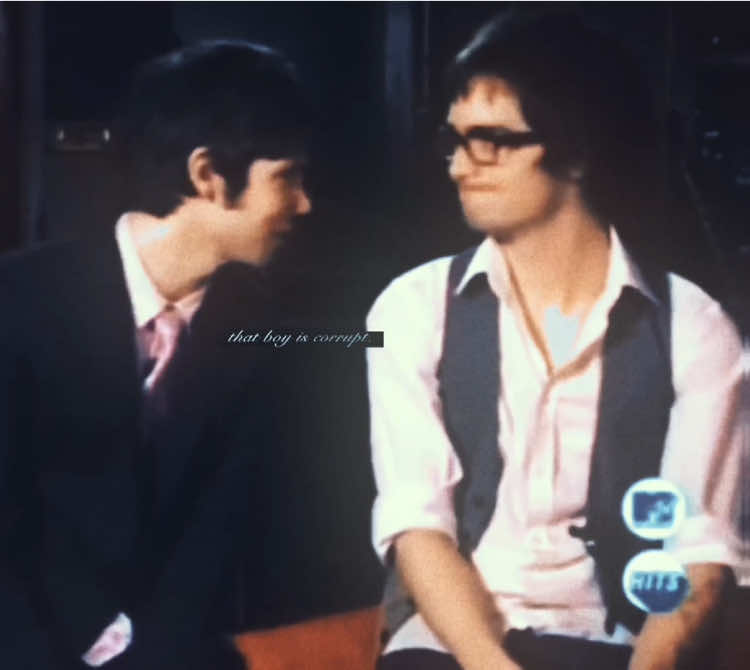 #RYDEN babies second ryden post ever 🥹 we still rocking with rpf out here 🥹 #fyp #brendonurie #ryanross #panicatthedisco 