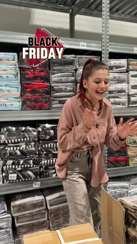 🔥 PE 6 NOIEMBRIE DĂM DRUMUL LA CELE MAI MARI REDUCERI DIN AN – BLACK FRIDAY! 🔥 📲 0773 981 485 | ☎️ 031 433 65 00 🛍️ www.cumparamisim.ro #BlackFriday #reduceri #cumparamisim #oferte #discounturi 