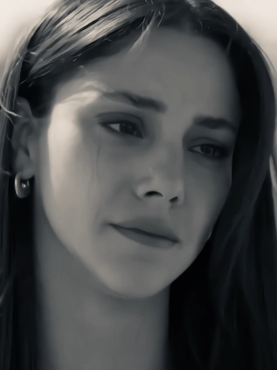 أنتِ حُب طفولتي🤍!  #kayzer #uzakşehir  #atakanözkaya  #كايا_زيرين #المدينة_البعيدة 