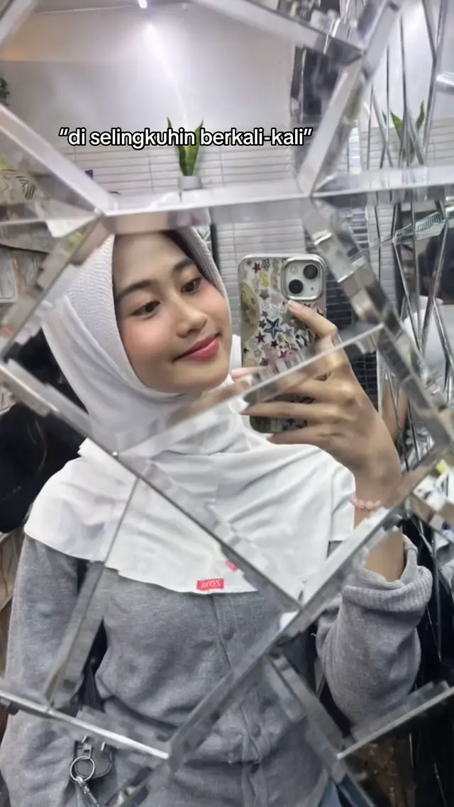 ilove kombor,btw jelek bngt nngisnya😖 #xyczba 