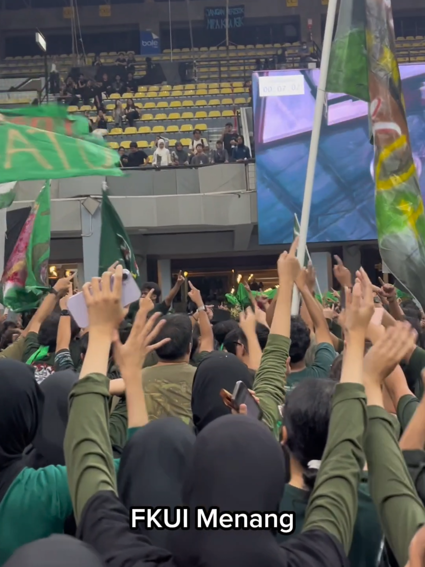 Apa kata dunia kalau dokter gak ada (BUKAN GIGI!) #FKUI  #paradeui #OLIMUI #pestarakyatui 