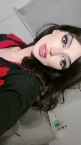 الملكه هنا👑