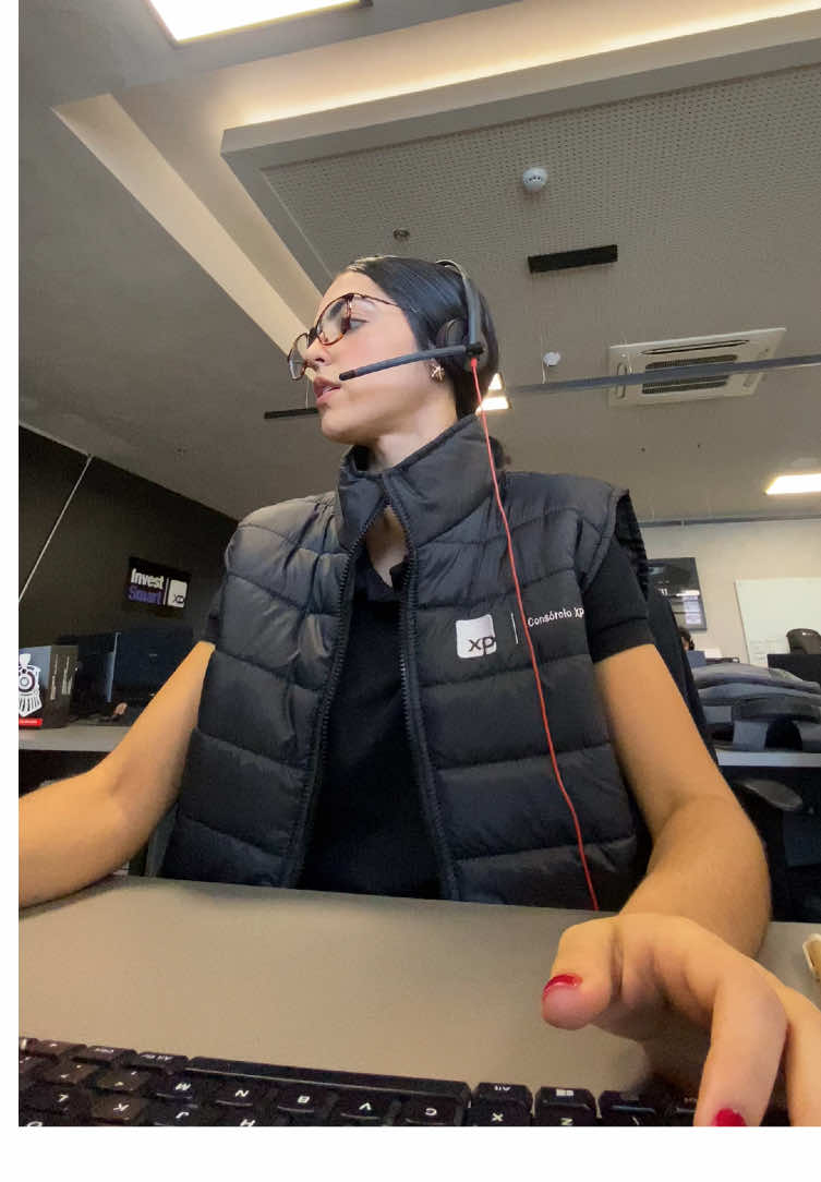 A skin lendária Faria Limer está desbloqueada HAHAHAHAH  @fred_farialima vamos de call?  #corporatelife #fyp 