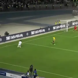 goalkeeper magic ✨ #football #goalkeeper #footballtiktok #socceredit #футбол #footballedit #goaliesaves 