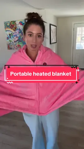 Heated blanket goes up to 140° and you can actually move in it. Comes with a battery pack so you can take it on the go, wear it to sporting games, and not be stuck on the couch #tiktokshopblackfriday #tiktokshopcybermonday #tiktokshopcreatorpicks 