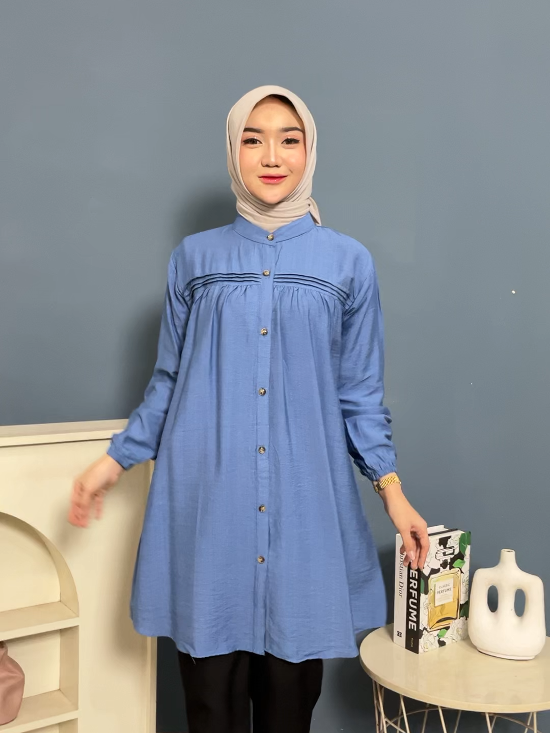 Tunik Wanita gak bikin ribet “Jangan sampai kehabisan lagi! Stok produk best seller kami terbatas, order sekarang!” #Tunik #Blouse #Outfitmuslimah #fyp #Promo #atasanwanita #tunikkekinian