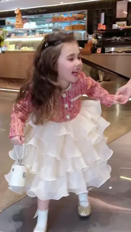 #tiệmbésâusữa #béyêu #hàngquảngchâu 