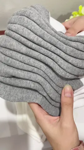 Tất lót lông đi giữ ấm cho con cực kỳ tốt #tatlotlong #tatlotlongchobe #tatchan #tatchanchobe #thanhhoai22003 #xuhuong 