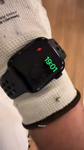 🔐 11 Jahre Erfahrung in 60 Sekunden 🎨 Bleib bis zum Ende ✅ du brauchst das 👊 . . #LifeHack #maler #painter #fyp #DIY