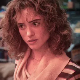 Rules the show #nancywheeler #strangerthings #nataliadyer #ae 