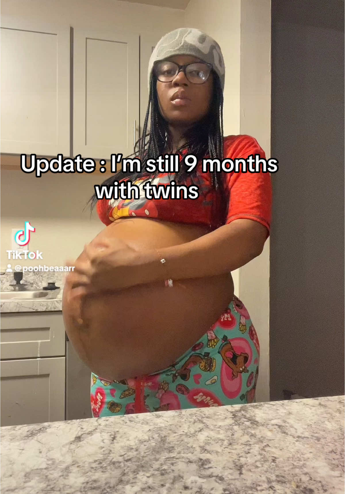 I’m just growing .  #fy #firsttimemom #greenscreen #pregnanttiktok #BlackTikTok #fypシ 