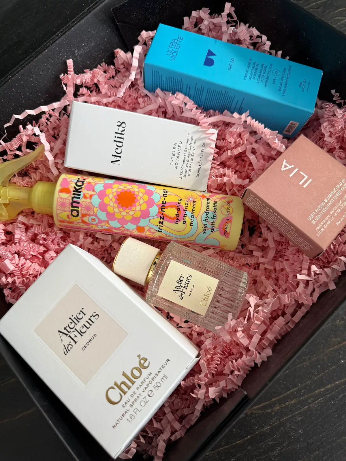 I am forever grateful for my life, for this opportunity, for the great relationship I have with the brands! Living in a dream  🙏😘 @SPACE NK @Makeup Revolution @FOREO @ZIIP @L'Oréal Paris UK @Garnier @UKLASH @@Clinique UK@@Alpha-H Skincare@@Kiehlsuki ##prunboxing##haircare##skincare##ugccontentcreator##fyp