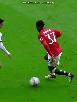 Kobbie Mainoo - Crazy Skills☠️ #soccerusa #soccertiktok #mainoo #kobbiemainoo #manchesterunited 