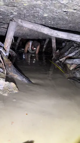 #underground #water #mining #hard #work 