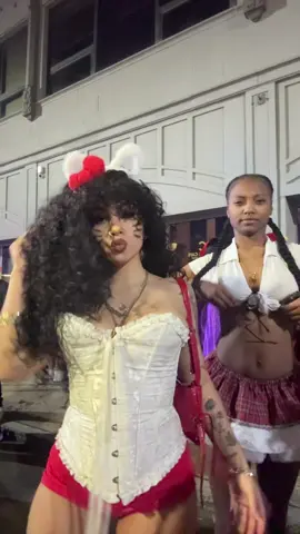 recap on halloweekend .. let me see them costumes 🎃 #halloweencostume #halloweekend 