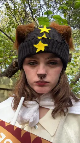 gimme that shoelace  #fantasticmrfox #ashfantasticmrfox #cosplay #fantasticmrfoxcosplay #ashcosplay 