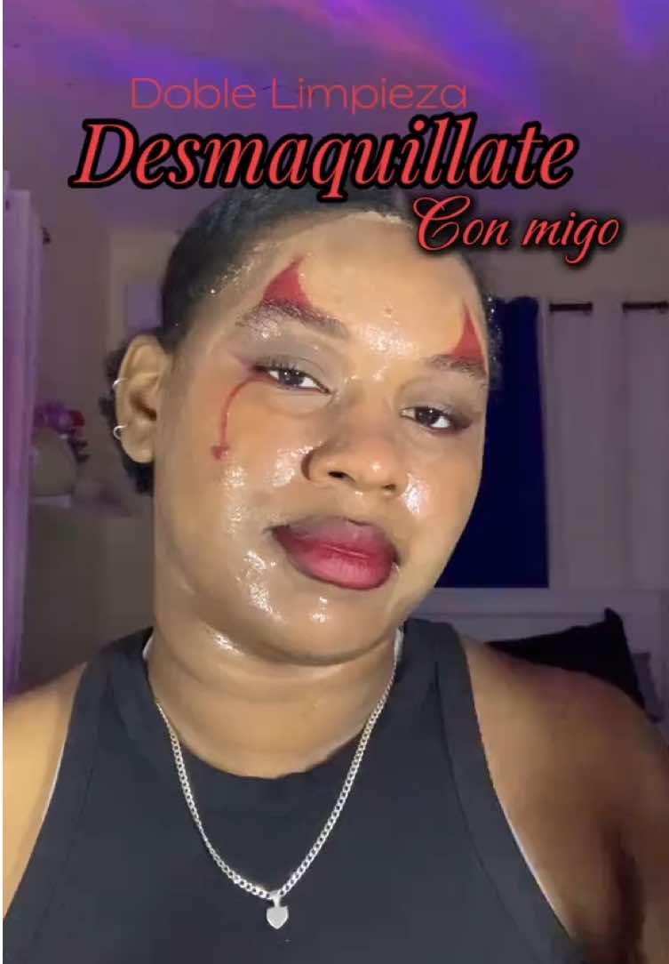 ✨😶‍🌫️Desmaquíllate con migo después de media hora de creación de contenido y maquillaje 💄📹 #manyo #youtothepeople #doblelimpiezafacial #doblelimpieza #desmaquillandome 