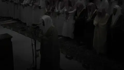 #قران_كريم #اللهم صلي وسلم على نبينا محمد #قران_كريم_بصوت_جميل 