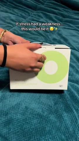 If stress had a weakness… this would be it 😌✨ Instant relaxation, anytime, anywhere. The perfect gift — for yourself or someone you love 🎁 Get yours, Link in profile. #C#CloudMassagerr#relaxg#giftideasviralproduct