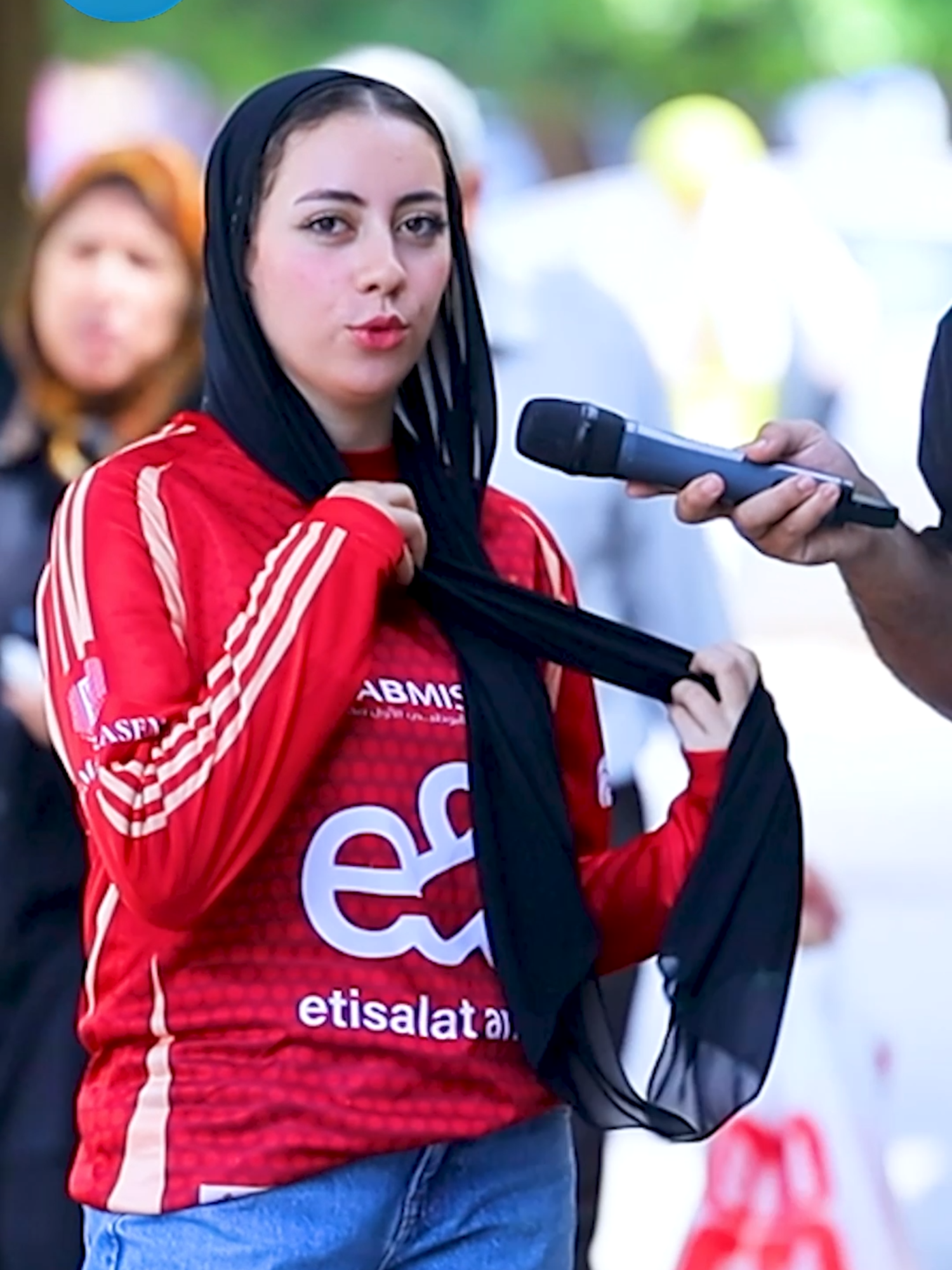 انا لذيذة اه لكن لو جيت عليا هعورك #crc