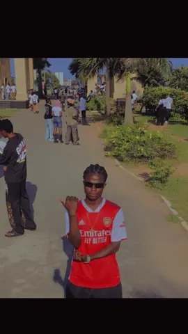 #OOTD #ghanatiktok🇬🇭 #UK #togolais228🇹🇬 #fy  @KORLI BU  @Lasmid Bwoy  @Dansowa 🫧❤️ 