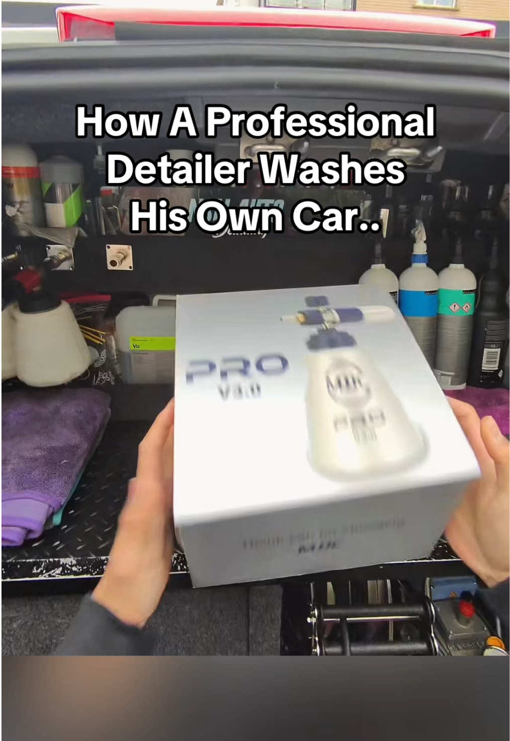 This is why i charge €80 for a car wash 💸 #cardetailing #howtodetail #carcleaning #carwashing #mobiledetailer 