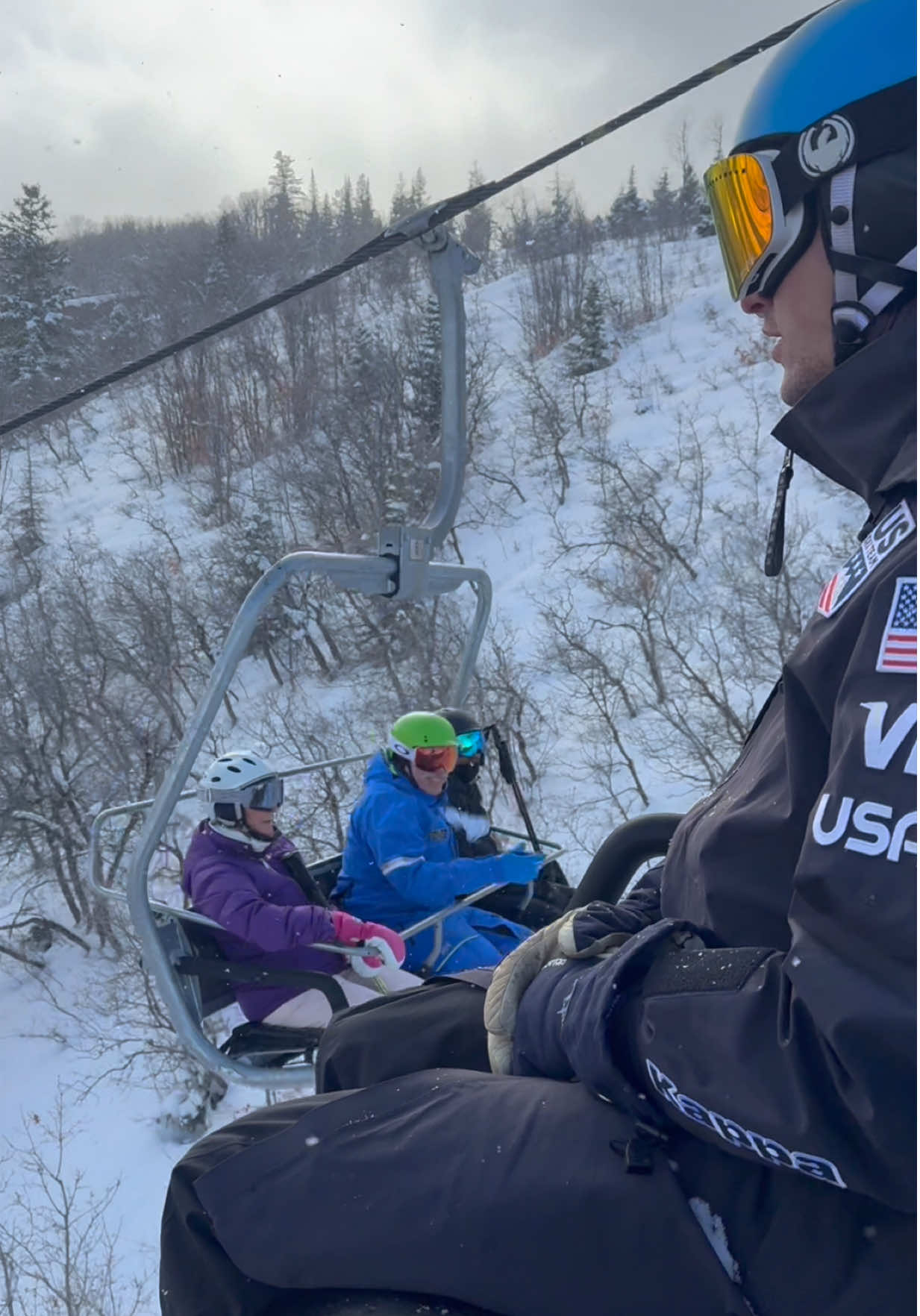 Singing into the season 😂 #theskiman #griffinlaszlo #skiing #funny #fyp 