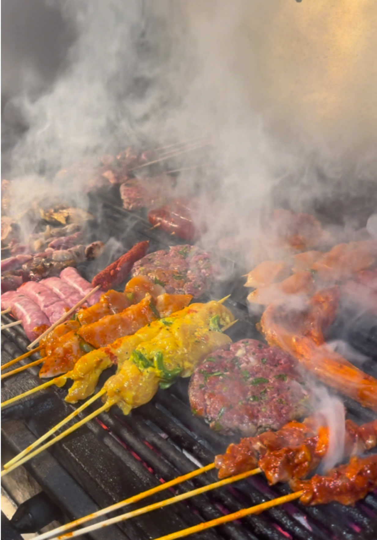 JE T’AIMERAI POUR TOUJOURS MON ALGÉRIA ❤️🇩🇿 📍 7 boulevard de Belleville 75011 Paris 📞 06 80 96 90 73 📍 126 rue d’Avron, Paris 20 📞 06 78 01 58 82 📍 213 rue du Faubourg Saint-Martin, Paris 10 📞 07 89 06 38 79 📍 132 boulevard Ménilmontant, Paris 20 📞 07 89 06 38 79 🕦 Du Lundi au Dimanche de 11H30 à 02H00 🇩🇿 Une cuisine traditionnelle algérienne #restaurant #viande #algérie #dzair #halal      