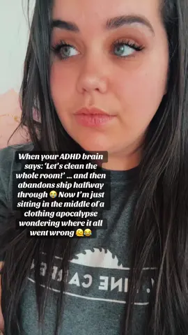 I started off strong—music blasting, trash bag in hand, full of main character energy. Fast forward two hours and I’m sitting in a pile of clothes, lost all motivation, and can’t remember if I was cleaning, organizing, or just making things worse 😩🧺 Send snacks. Or a cleaning fairy. Whichever gets here first. 💀 #adhd #RelatableAf #adhdtiktok #procrastination #MentalHealth 