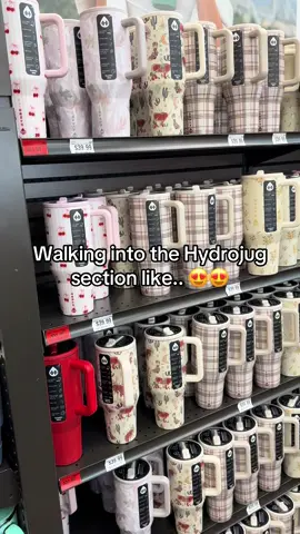 My toxic trait is thinking I need another hydrojug every time I walk in here.. 😍 #hydrojug #hydrationgoals #shoppingfinds #drinkmorewater @HYDROJUG 