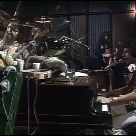 #tbt 4 November 1976 - Queen filmed the video for the beautiful classic 