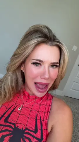 Have you EVER seen a girl upset while driving? 