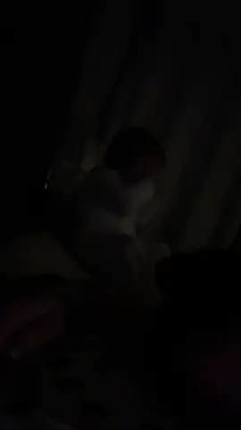 When Jet Lag hits and Miss Rachel makes an appearance at 12am 🙈#msrachel #msrachelbabyreaction #nighttoddlers #tiredmummy 