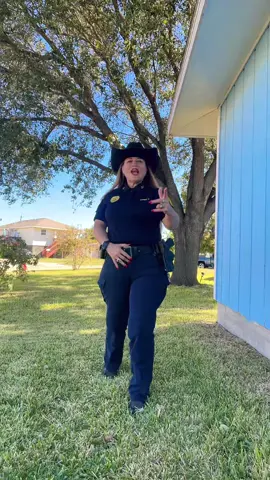 Que bonito Temazo Felicidades Natali Rdz y saluditos de parte de la officer López #fypシ #tiktok #offcerlopez 