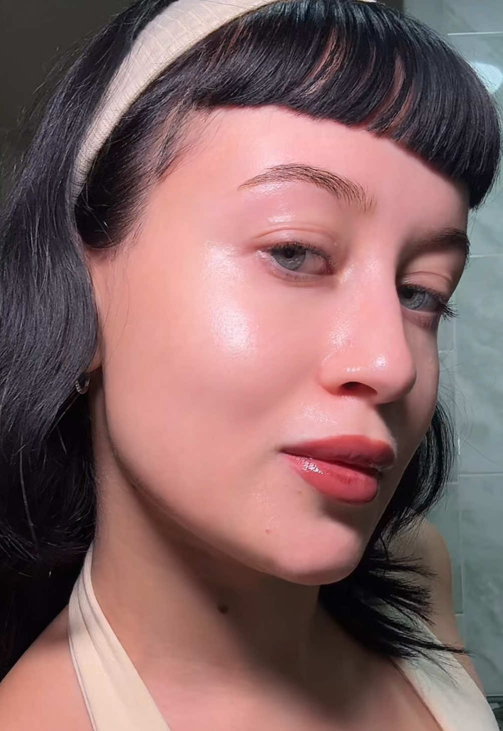 🪽 using all @Kiehl's Since 1851 on the skin, lipstain @Wonderskin Beauty mascara @Grande Cosmetics lip balm @Summer Fridays #kiehls #skincareroutine #glowingskin 