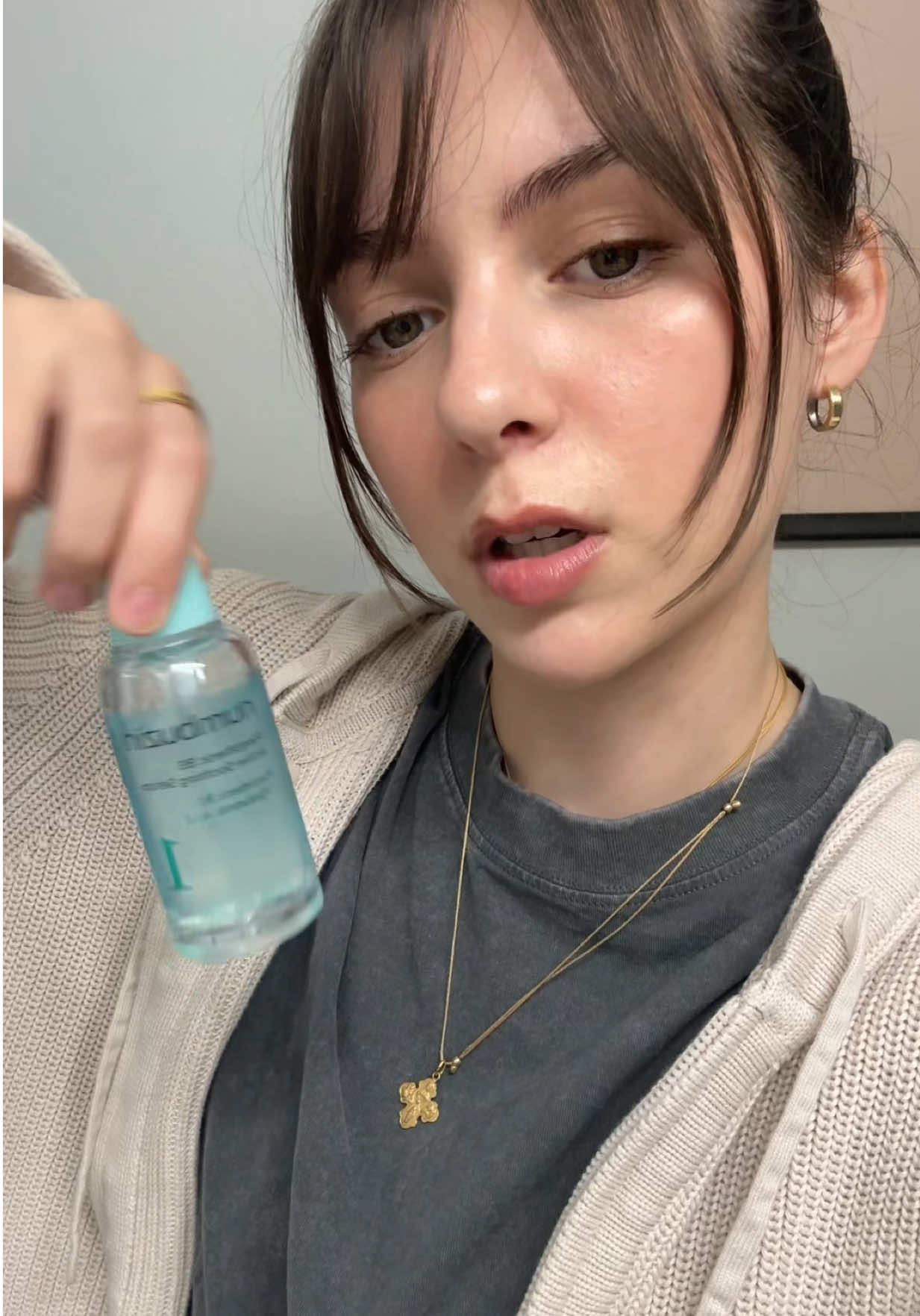 honestly just wanted to yap about some new products @rhode skin @numbuzin #skincare #acneskincare #acneprone #acnescars #skincareroutine 