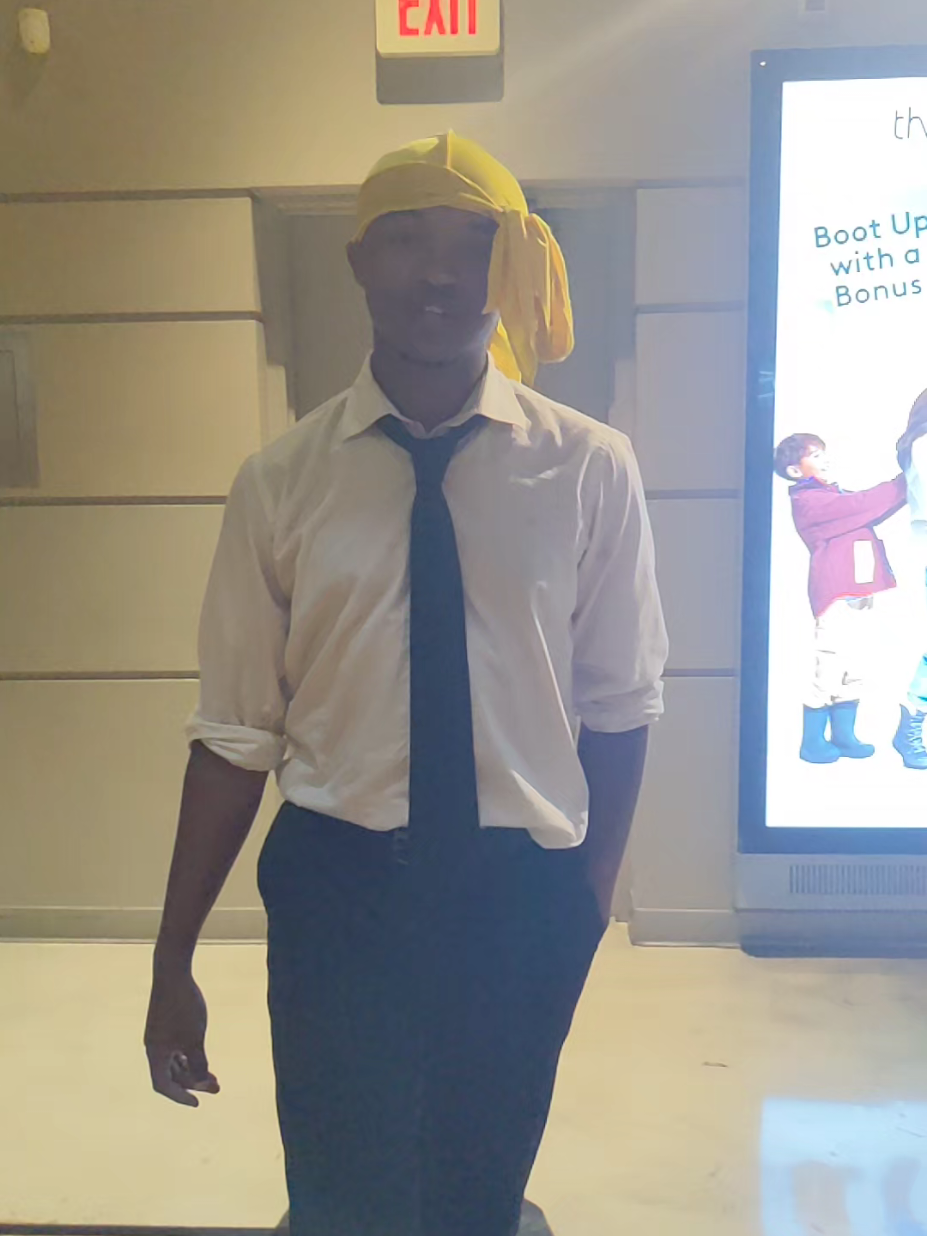 Saw Chainsaw Man a few days ago. Was peak ft @Siidake #chainsawman #chainsawmancosplay #rezecosplay  #chainsawmanmovie 