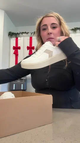 OKAY DR SCHOLLS 🔥 #sneakers #tiktokshopblackfriday #superbranddaybfcm 