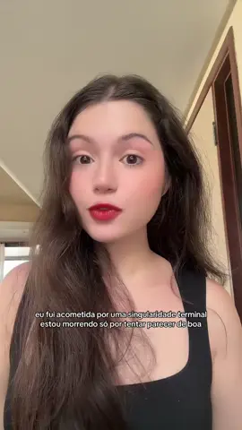 essa música é ironicamente relatable considerando que eu sou a irmã mais nova #tsthelifeofashowgirl #taylorswift 