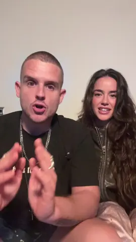 DEJAD DE LLAMARME CALVO. @miriam.martinezt 