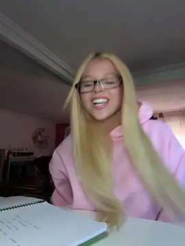 No puedo parar con este audio hahahah