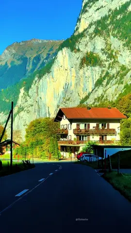 #swissroads 🇨🇭#roadtrip #jungfrauregion #beautifuldestinations #sisiswiss 
