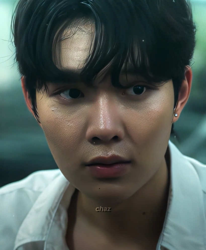 whole cast so fine 😛 couldn’t find clips for other characters don’t come for me😭😭 #zomvivor #zomvivortheseries #kdrama #netflix #fyp  zomvivor the series  zomvivor edit  zomvivor series edit  - - - ALL FAKE!! JUST ACTING!!!