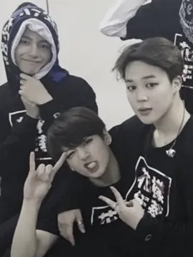 عندي دفتر بس الاسامي الاصدقاء 😜😜#fyp #fyp #fyp #explore #bts 