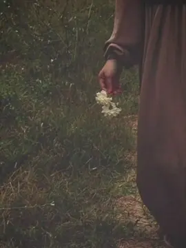 انا بكتب عبارات اقتباسات باسم ❀ رَيْحَانَةُ الزَهْرَاءْ ❀🕊️