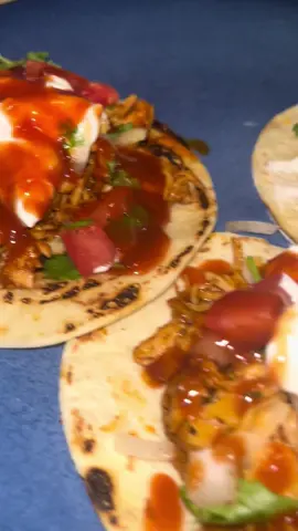 Would y’all like a chicken taco recipe??🌮 #fyp #somethingtopost #tacos #tacotuesday 