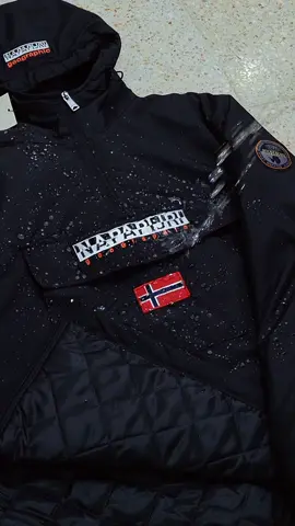 #napapijri🇳🇴 #streetwear #casuals #holigans #fashion 