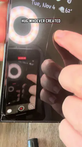 I don’t know who invented these screen protector install kits but they’re geniuses. It’s so fricken quick and easy. Straight and perfect every single time  