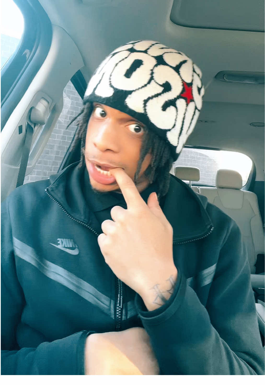 Heyyyyy👋🏽👋🏽👋🏽😭 #fyp #trending #chicago #foryoupage #viral 